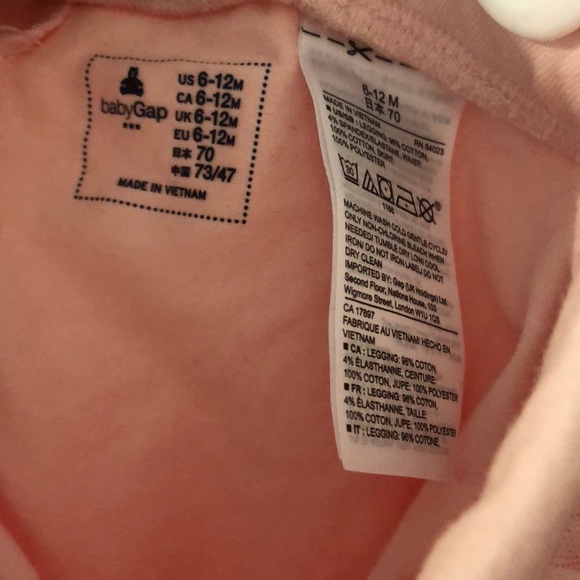 New Baby Gap legging with attached tutu - Picture 3 of 3